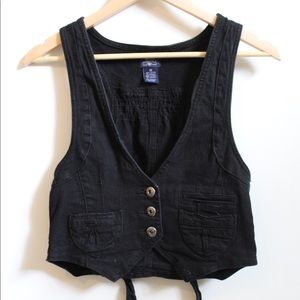 Black Fitted Button Up Vest